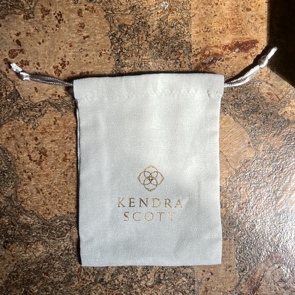 KENDRA SCOTT NECKLACE - Picture 2 of 9